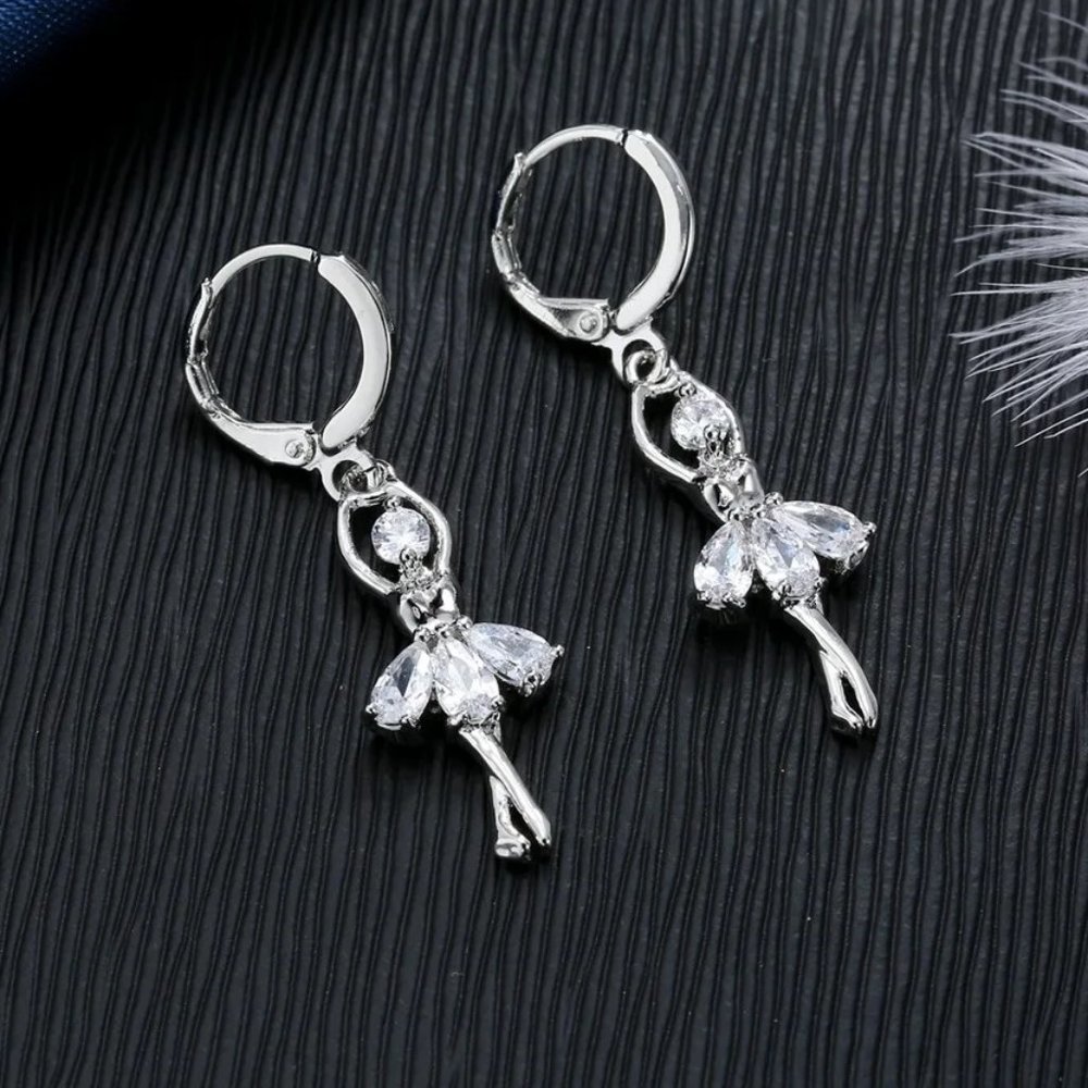 ⭐4pc Bundle Sale⭐ Diamond Ballerina, Pendant, Earrings and 18" Chain, 925 Silver - Picture 5 of 7